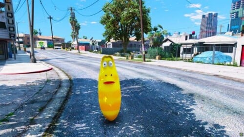 GTA 5 Mod Yellow Larva - Image 3
