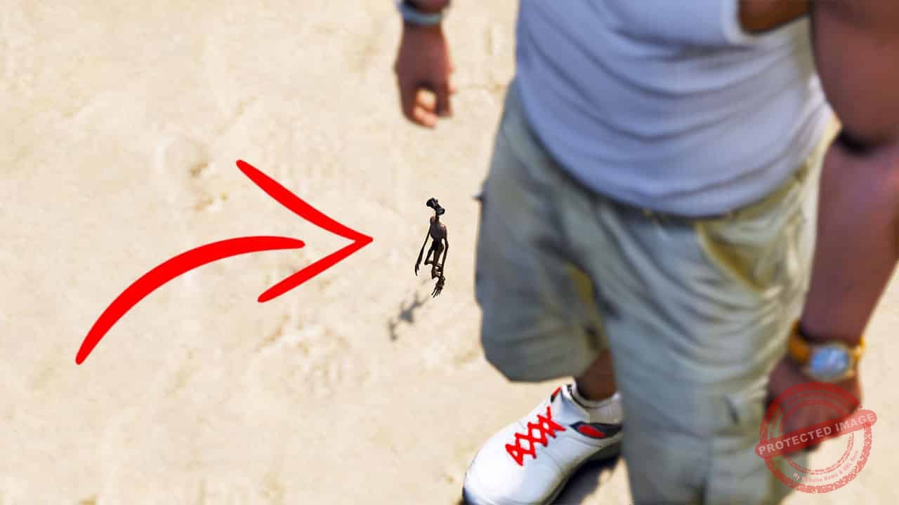 GTA 5 Mods Super Tiny Siren Head